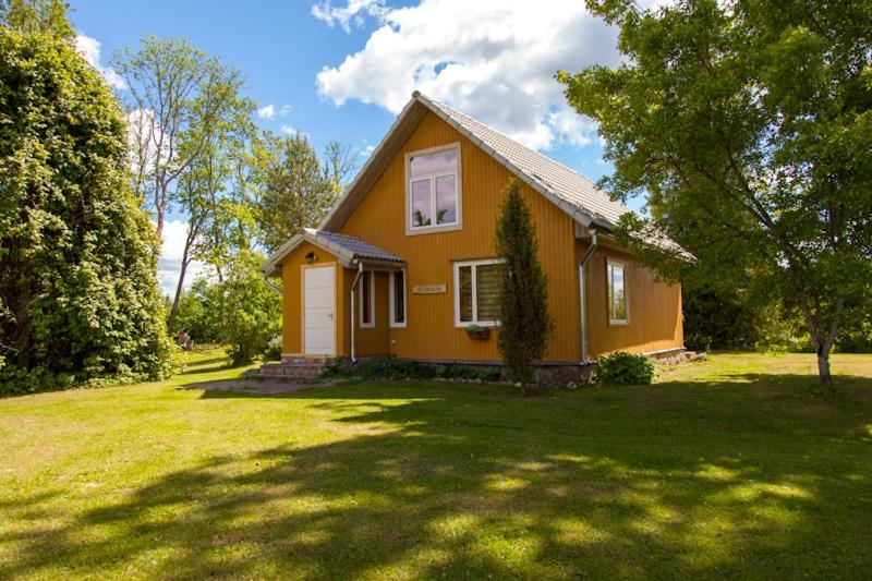 Truu Holiday Houses Ivaste Buitenkant foto